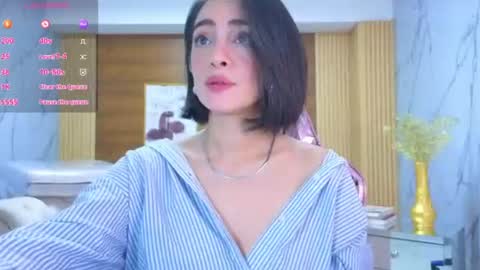 Snapshot of sara_lopez_s chatting on July 24, 1:53 pm Sara online show from July 24, 1:53 pm