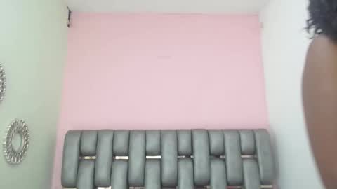 Snapshot of sara_marks chatting on September 17, 11:23 am S A R A online show from September 17, 11:23 am