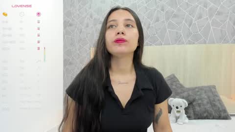 Sara online show from May 19, 12:33 pm