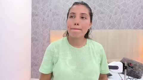 Sara online show from July 27, 12:23 pm