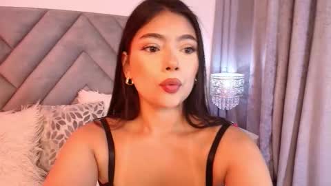 sara_owens7 online show from February 23, 1:36 am