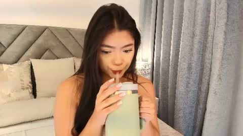 Snapshot of sara_owens7 chatting on July 29, 1:48 am sara_owens7 online show from July 29, 1:48 am