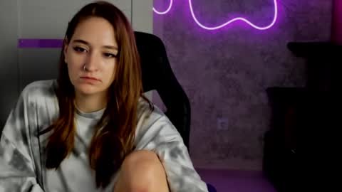 Snapshot of sara_rossse chatting on March 17, 9:51 pm Sara online show from March 17, 9:51 pm