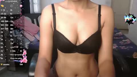 sara online show from November 5, 3:28 am