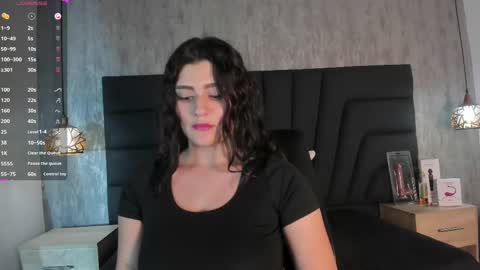  -  online show from February 25, 2:33 pm