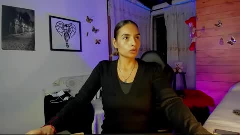 Snapshot of sara_thompson01 chatting on February 14, 5:26 am SARA online show from February 14, 5:26 am