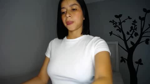 Sara online show from November 18, 1:33 am