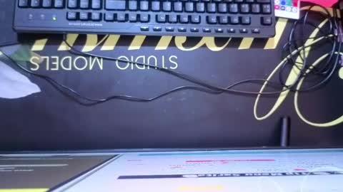Snapshot of sara_valderrama_ chatting on May 25, 11:49 am sara_valderrama_ online show from May 25, 11:49 am
