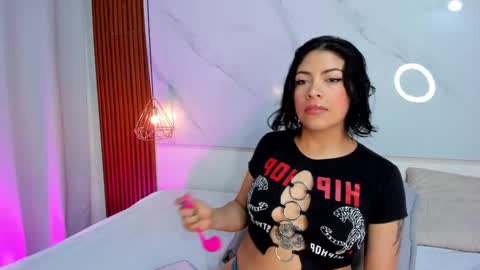 sara_zc online show from October 7, 11:29 am