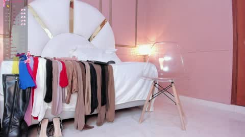 Saraa Gomez online show from January 23, 6:49 am