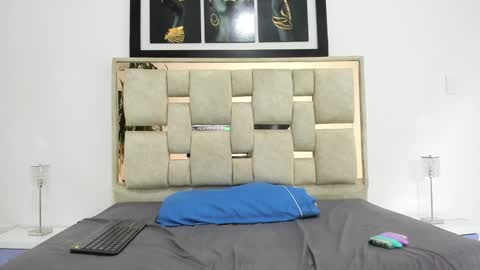 sara online show from February 5, 3:13 am