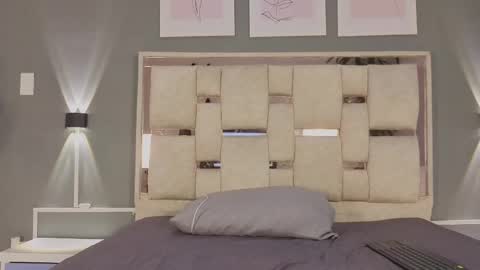 sara online show from September 10, 3:06 am