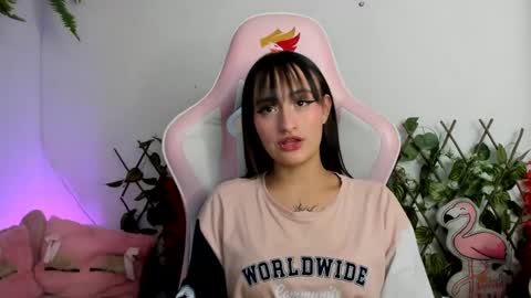 Snapshot of saraa_ramirez chatting on December 21, 5:58 am Sarah Ramirez online show from December 21, 5:58 am