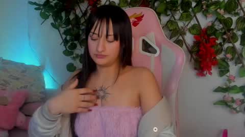 Snapshot of saraa_ramirez chatting on December 24, 4:19 pm Sarah Ramirez online show from December 24, 4:19 pm