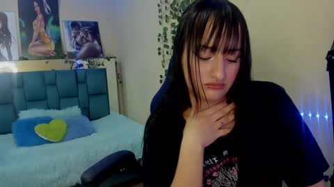 Snapshot of saraa_ramirez chatting on February 3, 2:55 pm Sarah Ramirez online show from February 3, 2:55 pm