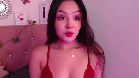          online show from September 25, 4:00 pm