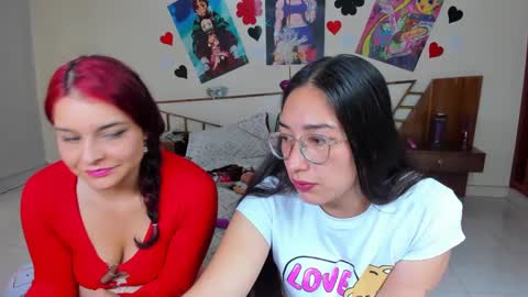 Alahia and Marilyn online show from December 30, 5:02 pm