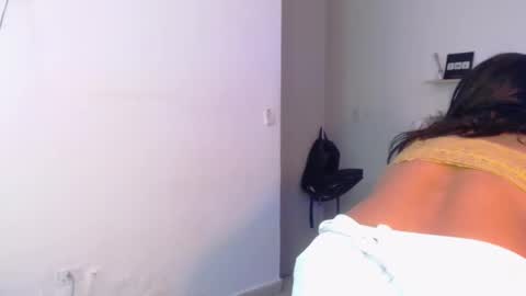 SARAHGIL online show from February 5, 1:47 am