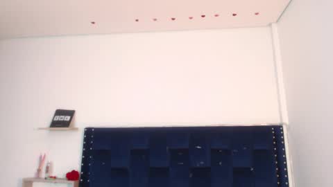 SARAHGIL online show from February 23, 1:53 pm