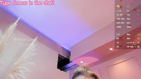 Snapshot of saraavila_ chatting on December 9, 1:07 am SaraAvila online show from December 9, 1:07 am