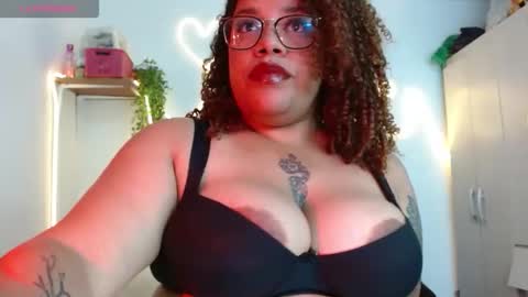 sarabbw173 online show from April 23, 3:52 am