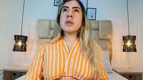 sarablonde_t online show from March 25, 7:20 pm