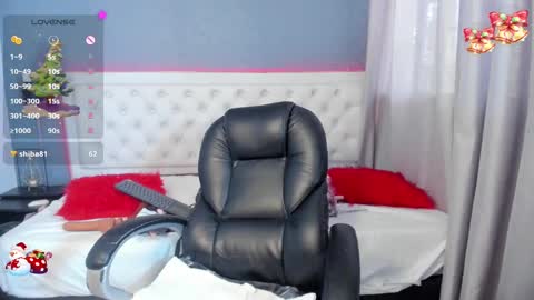   online show from December 18, 5:10 pm
