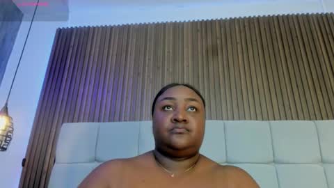   online show from March 8, 11:14 am