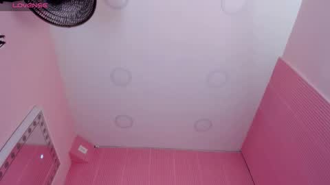 Sara Castillo online show from September 10, 9:53 am