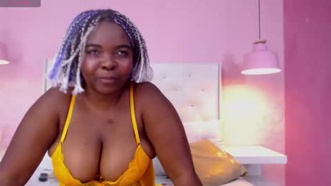 saradunss online show from September 19, 7:03 pm