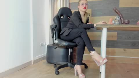 Sara Ferrera online show from January 9, 4:19 am