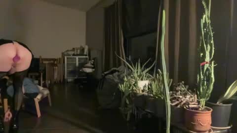 Sara Fossette online show from July 20, 1:42 am