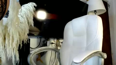 CALL ME LOVE SARITA online show from September 24, 11:46 am