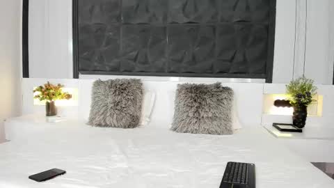  Sara Gomez  online show from October 23, 12:15 pm