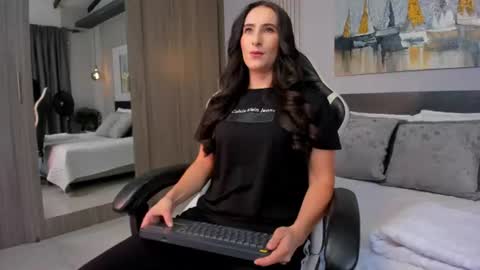  Sara Gomez  online show from July 5, 12:23 pm