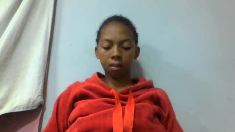 Snapshot of sarah146341 chatting on December 17, 5:46 am sarah146341 online show from December 17, 5:46 am