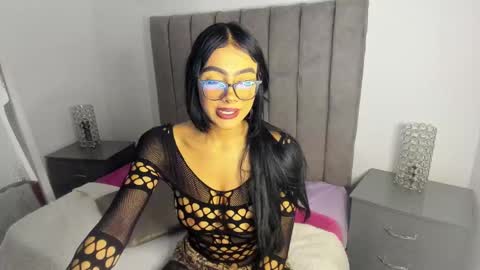 Snapshot of sarah__bigboobs chatting on January 22, 10:48 pm sarah__bigboobs online show from January 22, 10:48 pm