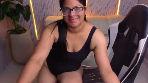 sarah_bay_tx online show from June 13, 8:07 pm