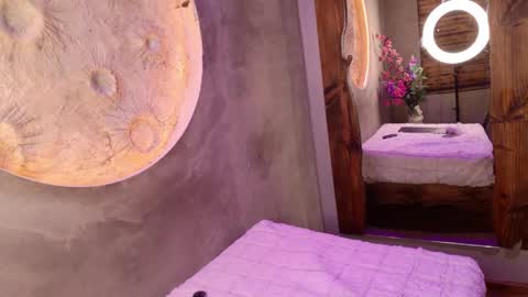 Snapshot of sarah_greyy chatting on April 1, 10:38 am sarah_greyy online show from April 1, 10:38 am
