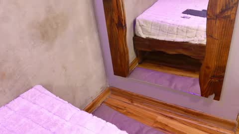 Snapshot of sarah_greyy chatting on April 28, 10:42 am sarah_greyy online show from April 28, 10:42 am