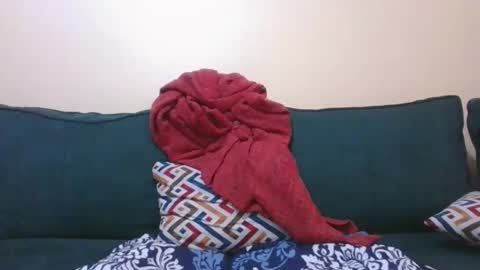 sarah_haggai online show from March 6, 6:10 am