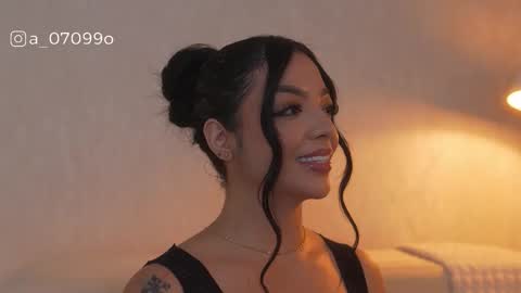       online show from February 21, 11:50 pm