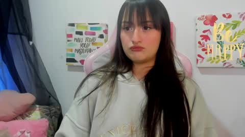 Snapshot of sarah_ramirez777 chatting on December 31, 3:45 am Sarah Ramirez online show from December 31, 3:45 am
