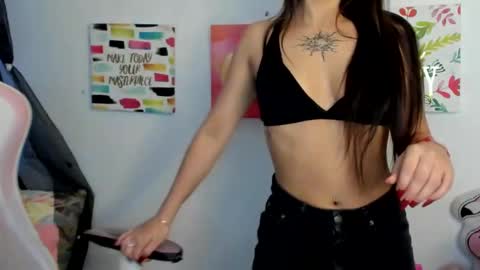 Snapshot of sarah_ramirez777 chatting on December 31, 9:53 am Sarah Ramirez online show from December 31, 9:53 am