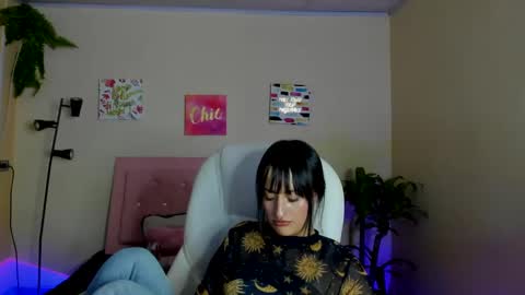 Snapshot of sarah_ramirez777 chatting on February 12, 5:37 pm Sarah Ramirez online show from February 12, 5:37 pm