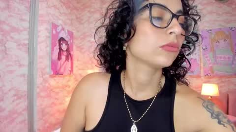 Sarah online show from February 26, 2:10 am