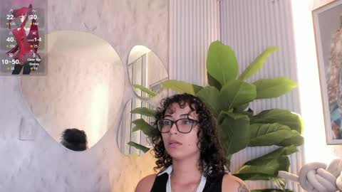 Snapshot of sarah_sluty chatting on May 13, 2:20 am Sarah online show from May 13, 2:20 am