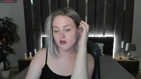 Sarah online show from December 7, 7:27 am