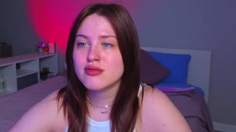 Sarah online show from July 19, 10:35 pm
