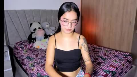 Sarah online show from June 2, 11:51 pm